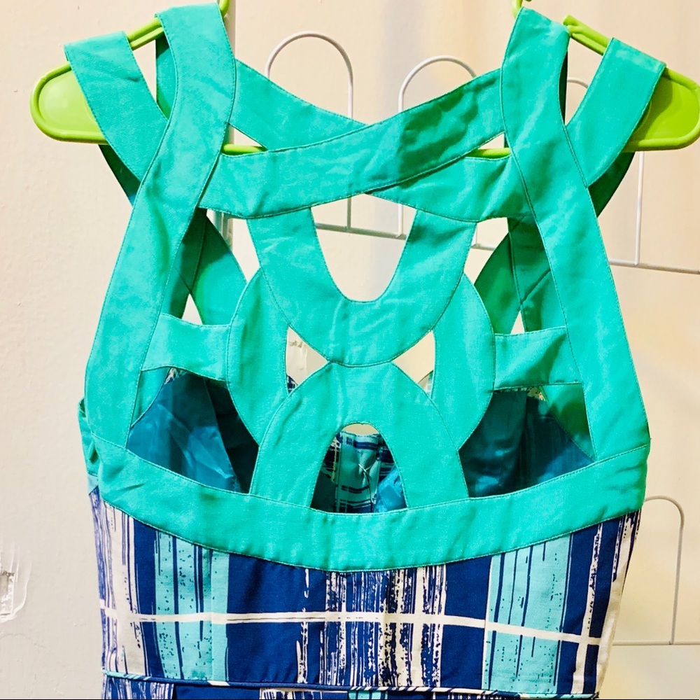 Unique Tracy Reese green and blue pleated dress
